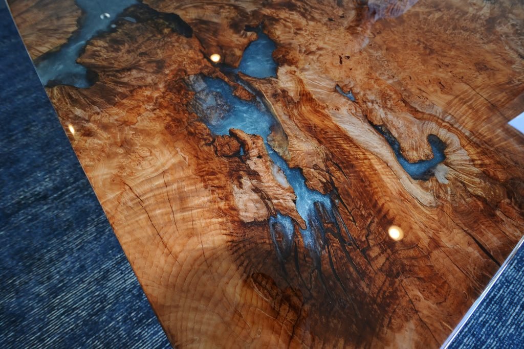 Burl table, 8-31-19 002