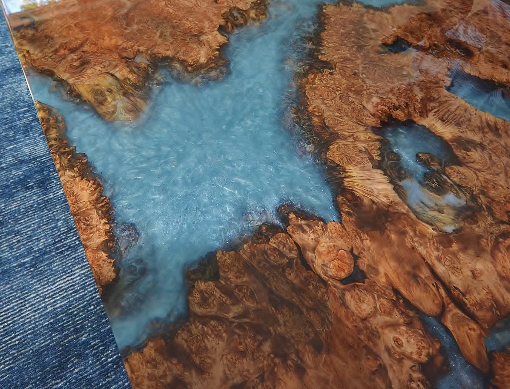 Burl table, 8-31-19 010