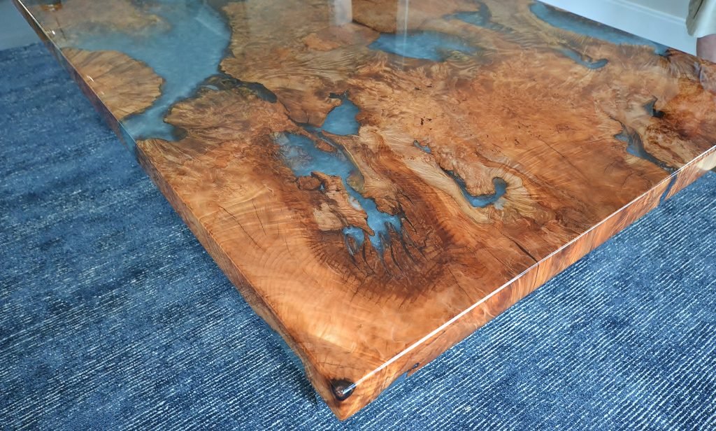 Burl table, 8-31-19 011