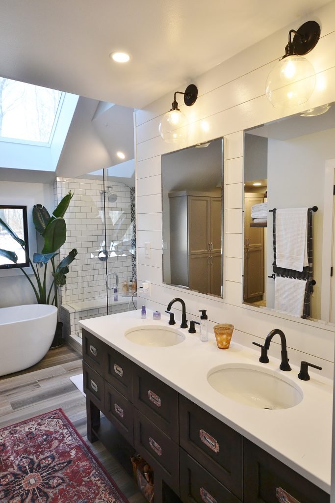 Wilding master bath 004