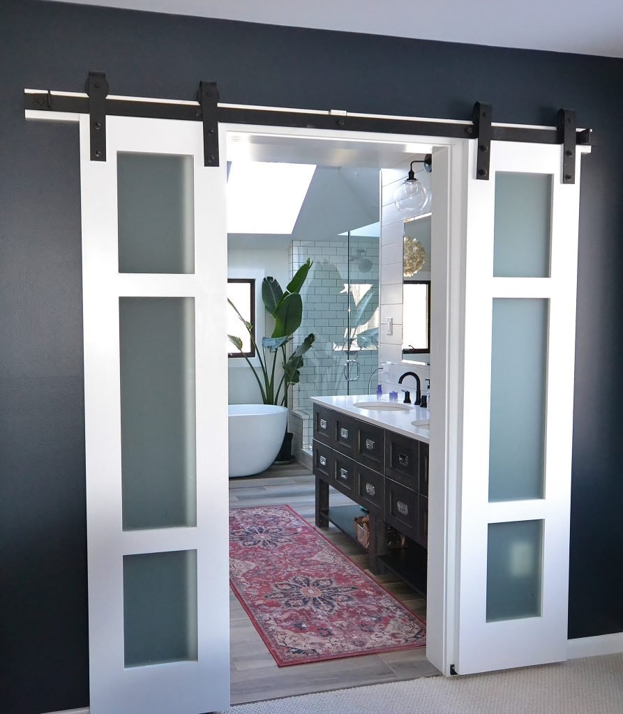 Wilding master bath 028